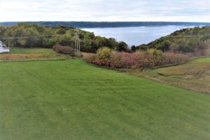 SW WI Country Acreage with Mississippi Riverview!