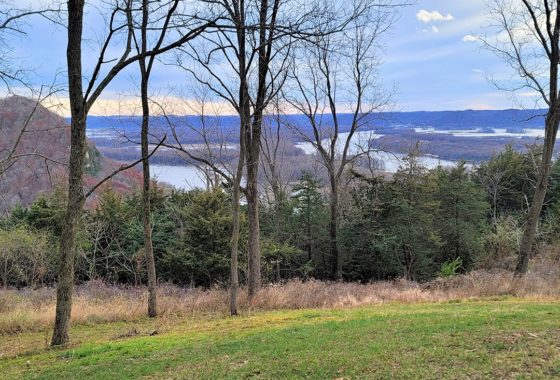 SW Wisconsin Mississippi River View Real Estate!