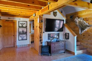 Log Home and 30x40 Garage on 5.65 Acres in Kickapoo River Valley!