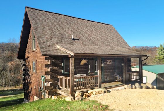 Log Home and 30x40 Garage on 5.65 Acres in Kickapoo River Valley!