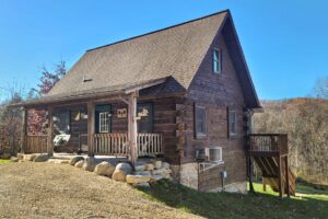 Log Home and 30x40 Garage on 5.65 Acres in Kickapoo River Valley!