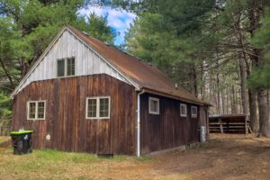 3-acre cabin property in Marinette County for sale
