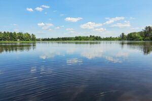 Prime lakefront land for sale in west-central Wisconsin